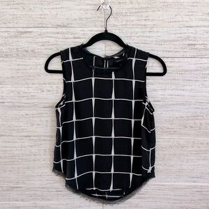 Who What Wear Sleeveless Blouse | SIZE XS